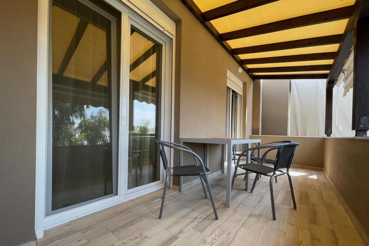 Royals Apartments نيكيتي المظهر الخارجي الصورة