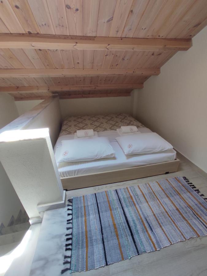Royals Apartments نيكيتي المظهر الخارجي الصورة