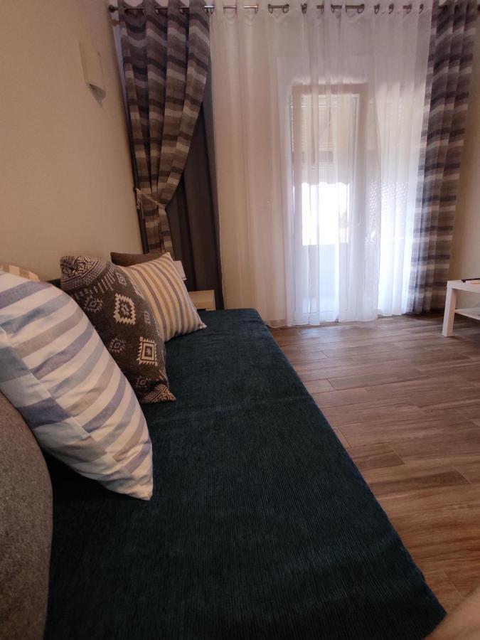 Royals Apartments نيكيتي المظهر الخارجي الصورة
